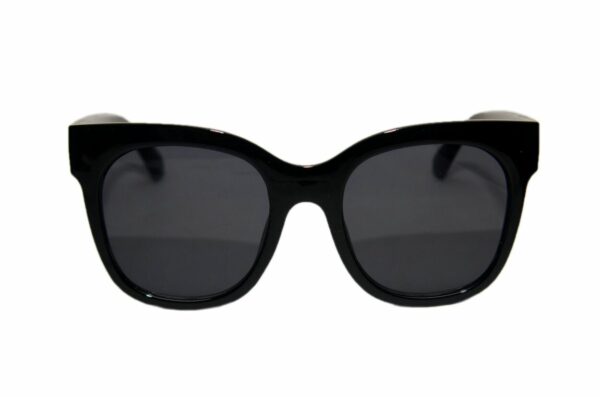 BLACK OUT - Image 2