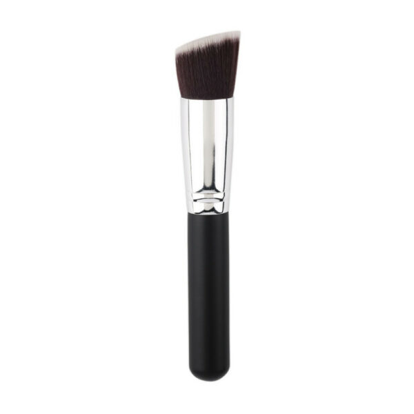 Angled Flawless Multiuse Brush