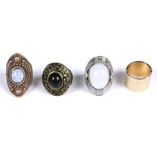4Pcs Gold Antique Ring Set