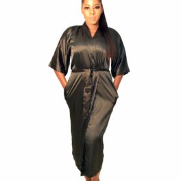 Classic Robe - Black