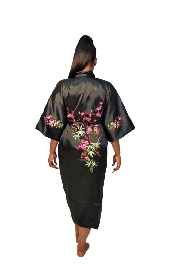 Your Majesty Robe - Black - Image 2