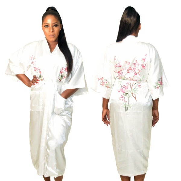 Your Majesty Robe - White